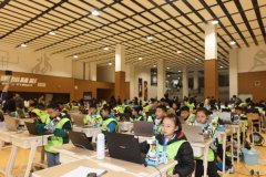 <b>编程机械人精确完成既定使命、无人机矫捷穿越</b> 